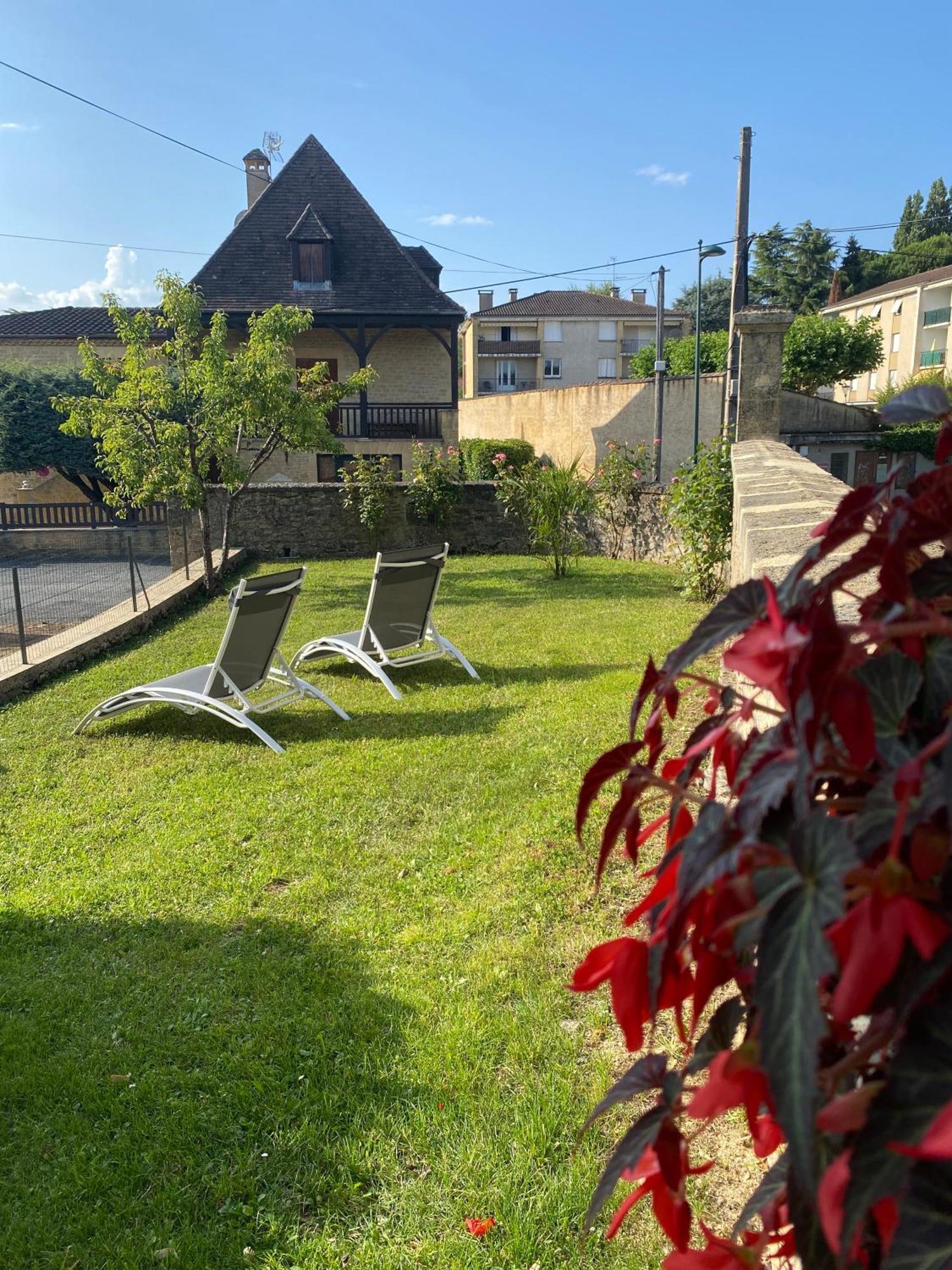 Villa T2 Neuf, Parking & Garage Prive, Proche Centre Sarlat Exterior foto